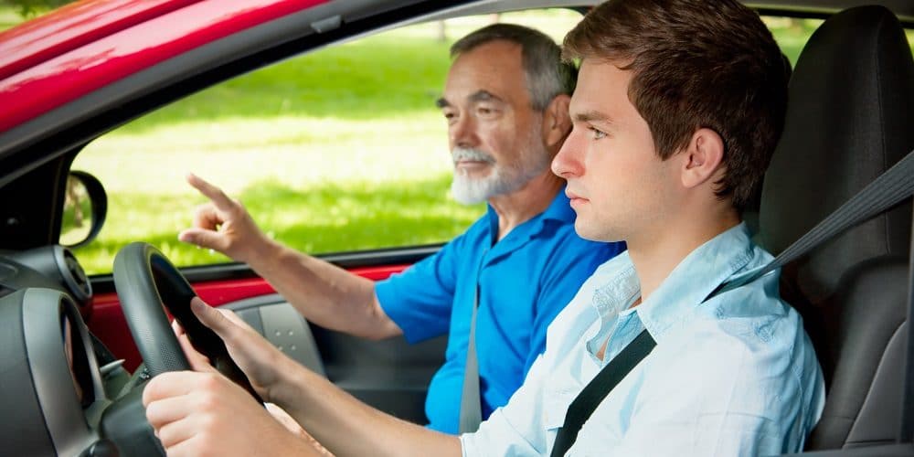 Assurance jeune conducteur : les avantages de la conduite accompagnée