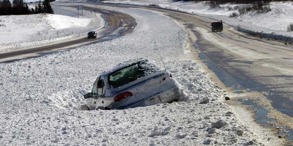 Assurance auto : que se passe-t-il en cas d’accident dû à la neige ?