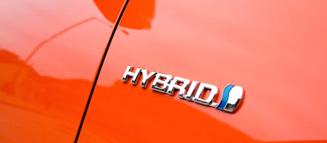 Assurance voiture hybride : comment s’y retrouver ?