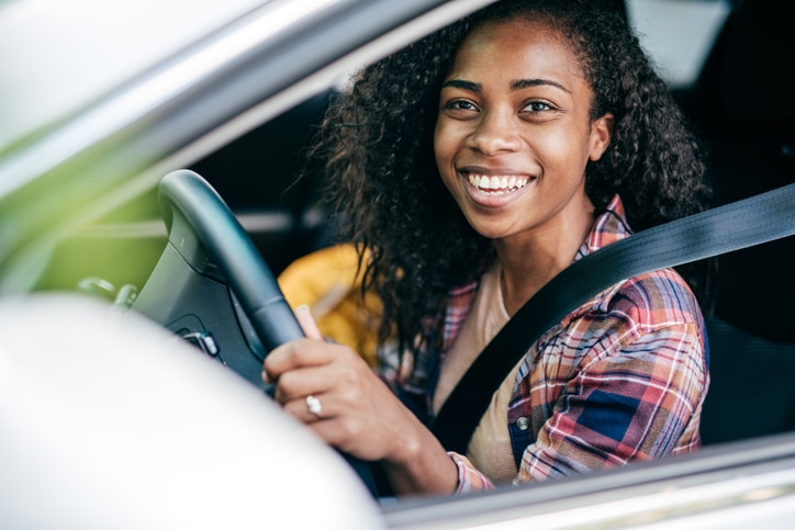 voiture femme volant