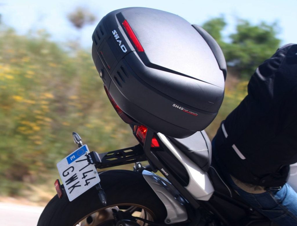 Assurance moto : 5 points clés au sujet des accessoires